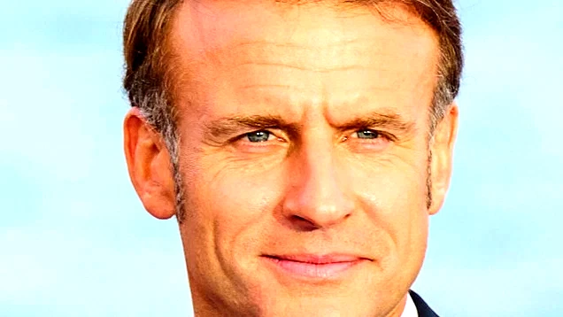 رئيس الحكومة الفرنسية سيقدم استقالته للرئيس ماكرون صباح الغد