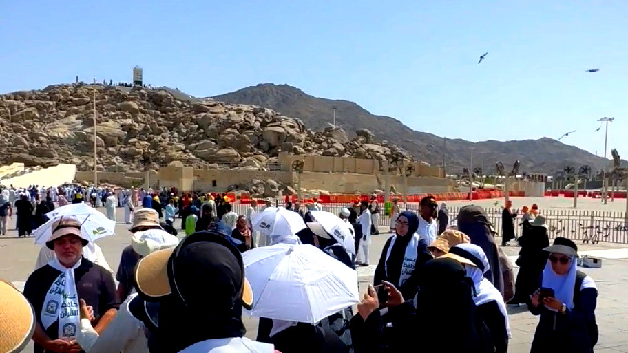 مؤسسة الفرقان: 23 حافظًا وحافظة من مجتمعنا العربي في زيارة لأهم معالم مكة ضمن عمرة حافظ القرآن