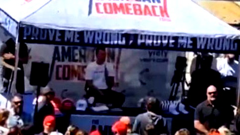 اغتيال ناشط يميني أمريكي مؤيد لإسرائيل خلال مؤتمر جماهيري في ولاية يوتا