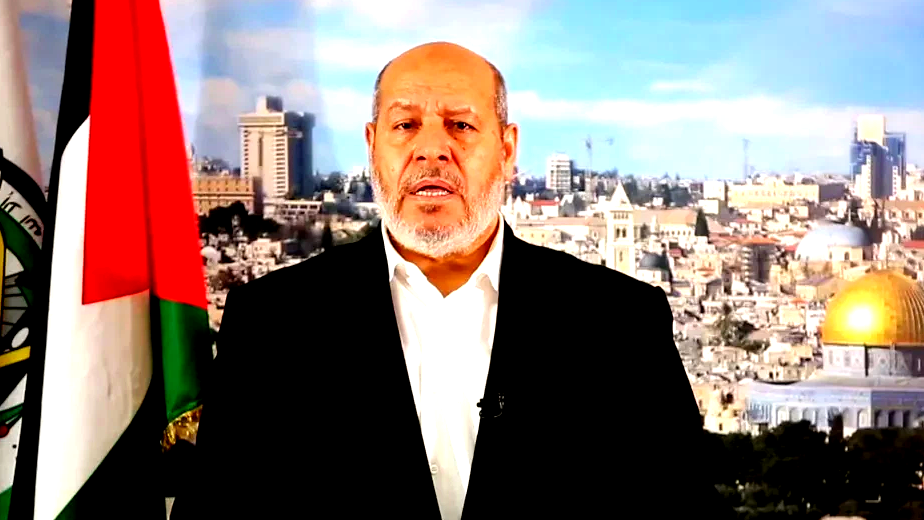 حماس تؤكد نجاة عدد من قياداتها.. خليل الحية يشارك في تشييع ضحايا القصف بقطر