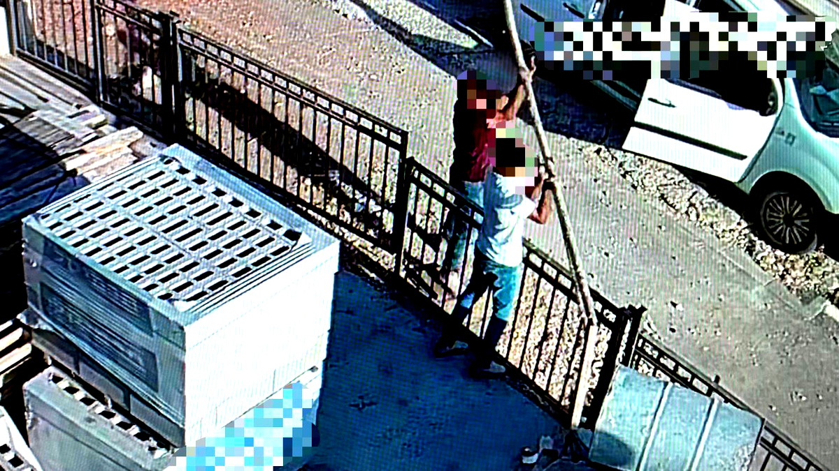 اتّهام شابين (20، 43 عامًا) أحدهما من الضّفة الغربيّة باقتحام منزل في مجد الكروم وسرقة معدّات بناء بقيمة آلاف الشّواقل