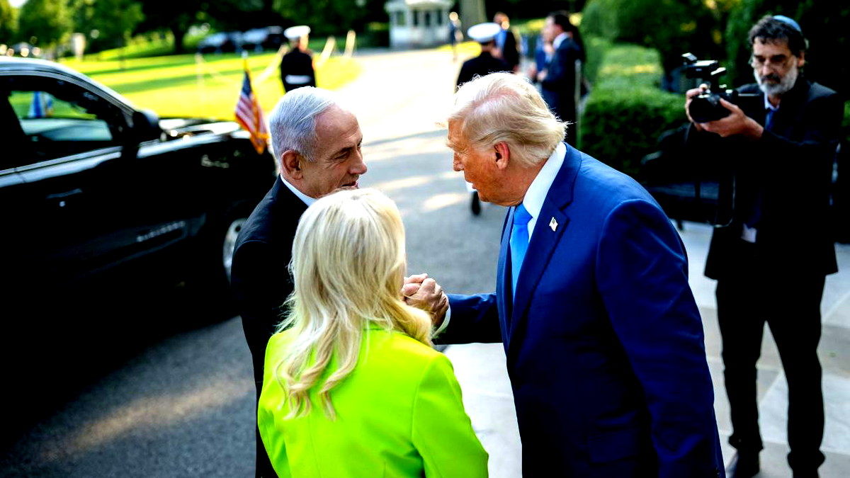 ترامب: "إسرائيل وغزة قضية معقدة، لكننا سنحلها, نريد إطلاق سراح الرهائن فورًا"