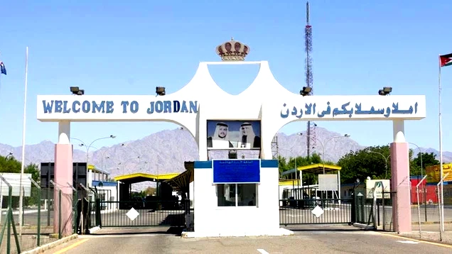 إعادة فتح جسر الملك حسين غدا الأحد أمام حركة المسافرين