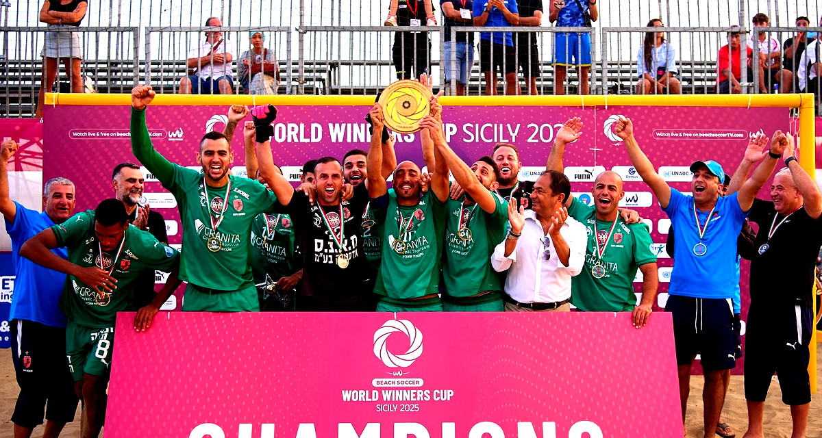 تتويج فريق فلفلة كفر قاسم بلقب كأس العالم للأندية الشاطئية 