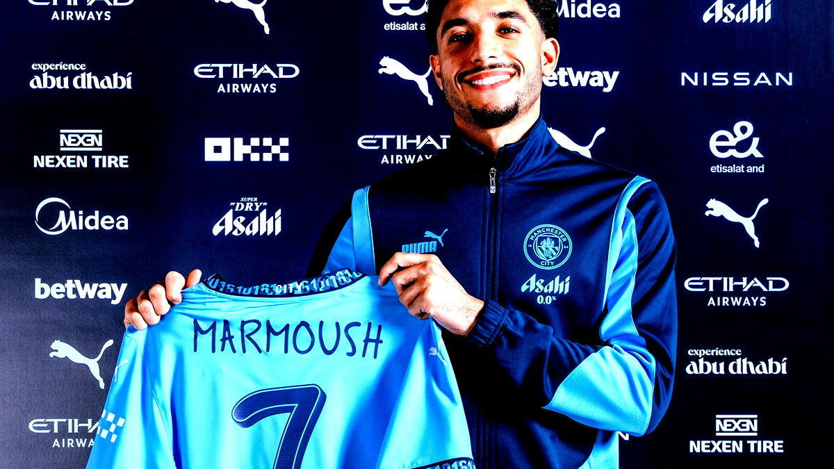 اليوم - صدام ناري بين أرسنال ومانشستر سيتي بالدوري الإنجليزي فى غياب عمر مرموش