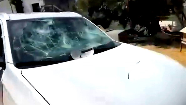 نجا بأعجوبة- مستوطنون يعتدون على  محمود برهم رئيس بلدية بيتا جنوب نابلس ونقله للمستشفى 