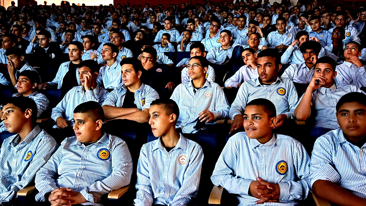 نجاح كبير لعرض "نافخ البوق" لمدرستي السلام وابن سينا في كفر قرع