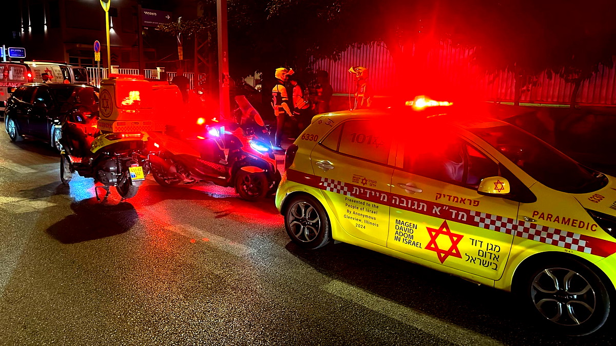 اكسال: إصابة قاصر (16 عامًا) بجراح خطيرة إثر حادث دراجة كهربائية