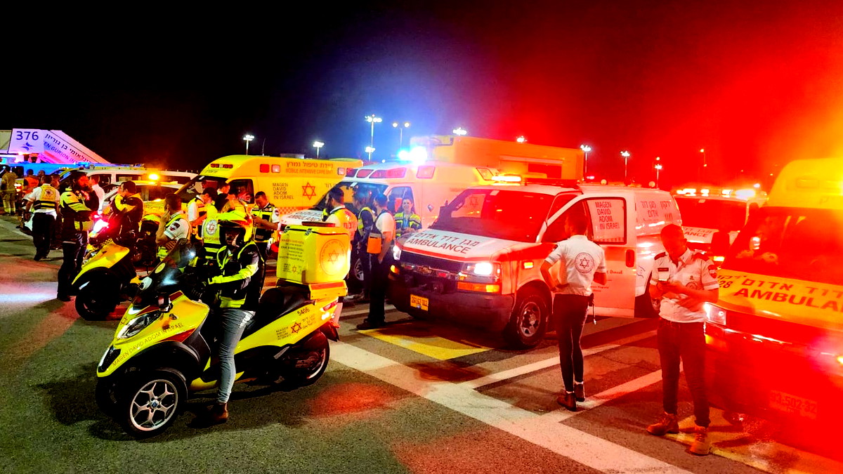 جنوب البلاد: 6 إصابات بينهم شاب (25 عامًا) بحالة خطيرة جرّاء حادث سير بين ثلاث مركبات على شارع 4