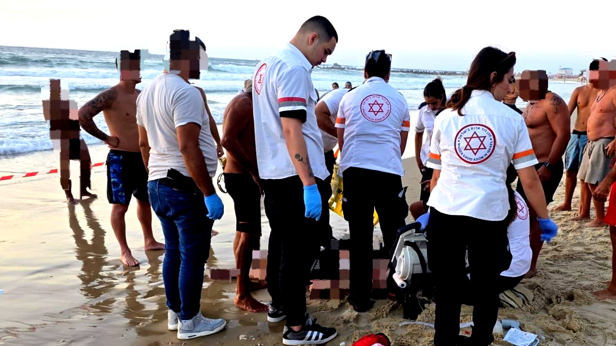 بات يم: عمليات انعاش لرجل (43 عامًا) بعد تعرضه للغرق