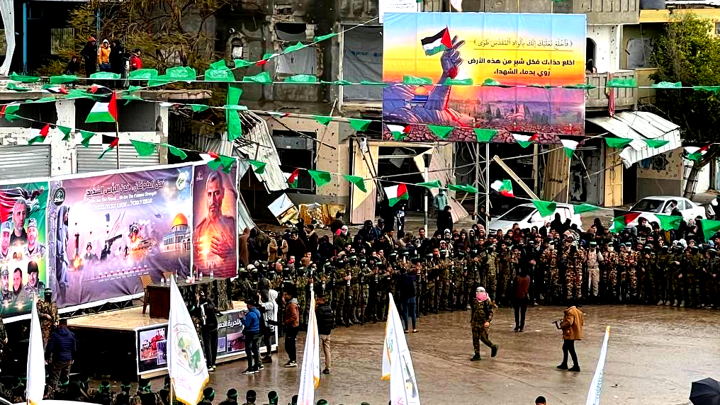 قيادي في حماس: نواصل المشاورات حول خطة ترامب بشأن غزة