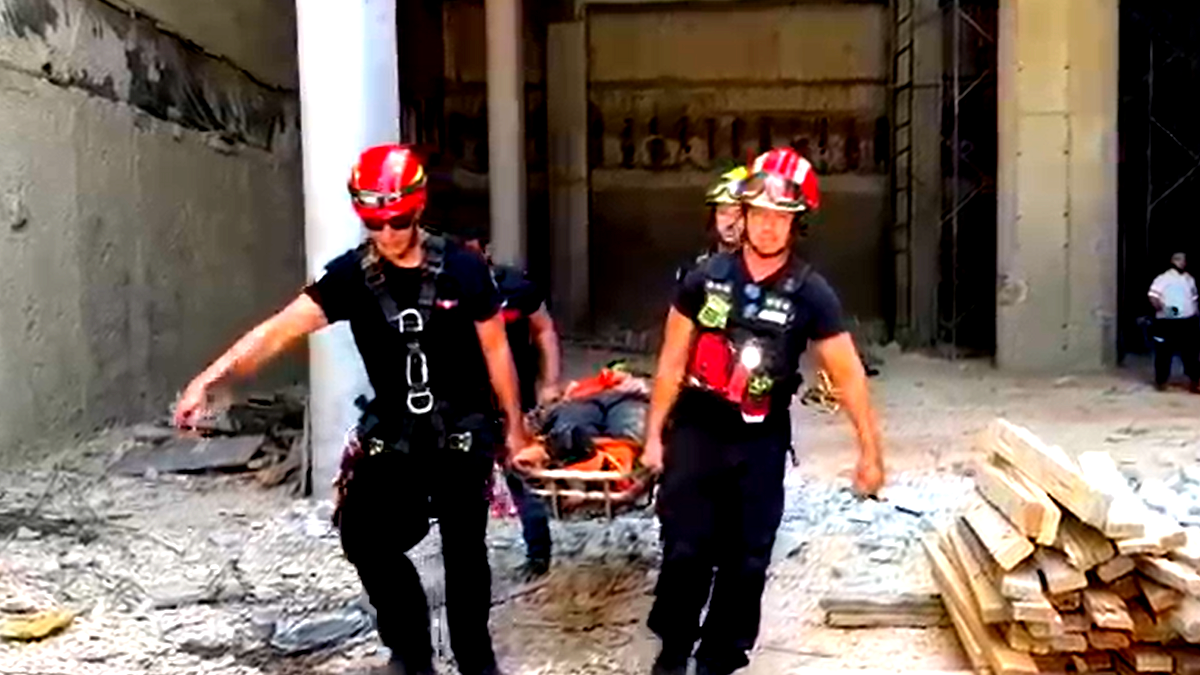 منطقة المركز: تخليص عامل سقط من ارتفاع 20 مترًا في ورشة بناء