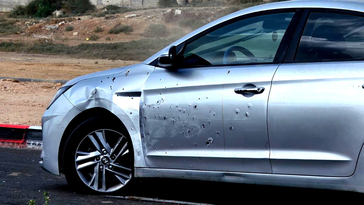 رهط: إصابة طبيب بجراح خطيرة إثر تعرضه لإطلاق نار 