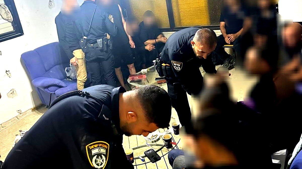 تل أبيب: اعتقال 13 شخصًا من الضفة بشبهة الاقامة في البلاد بدون تصاريح