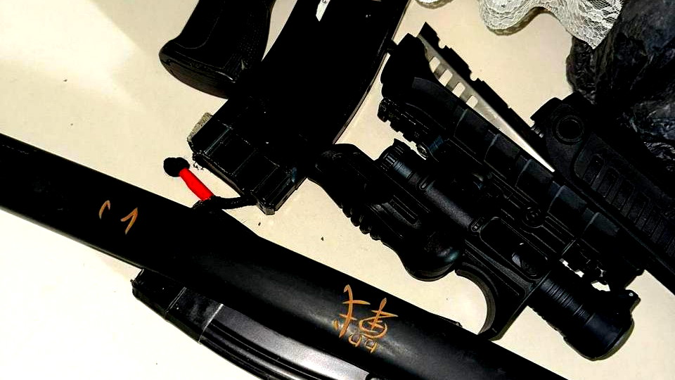 الجيش الإسرائيلي: حملة مداهمات واعتقالات ومصادرة أسلحة في الضفة الغربية