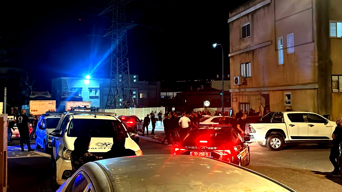 اعتقال مشتبه بإطلاق نار على منزل في طرعان أدى لإصابة طفل بجروح خطيرة