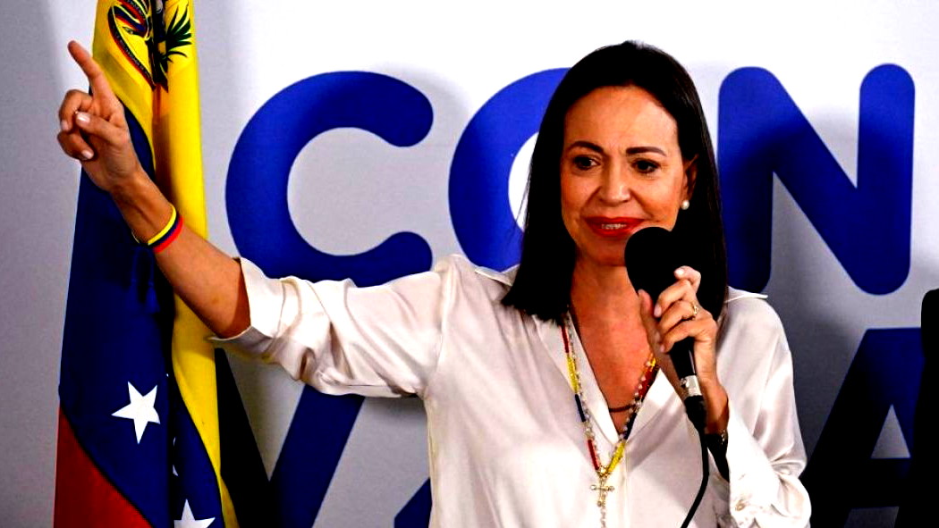 "المرأة الحديدية في فنزويلا".. ماريا كورينا ماتشادو تفوز بجائزة نوبل للسلام لعام 2025