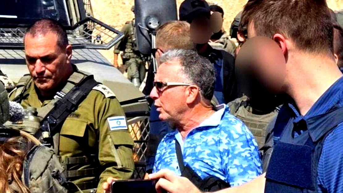 ضمن ترتيبات ما بعد وقف إطلاق النار: ويتكوف وقائد "سنتكوم" يزوران غزة لبحث إنشاء مركز تنسيق