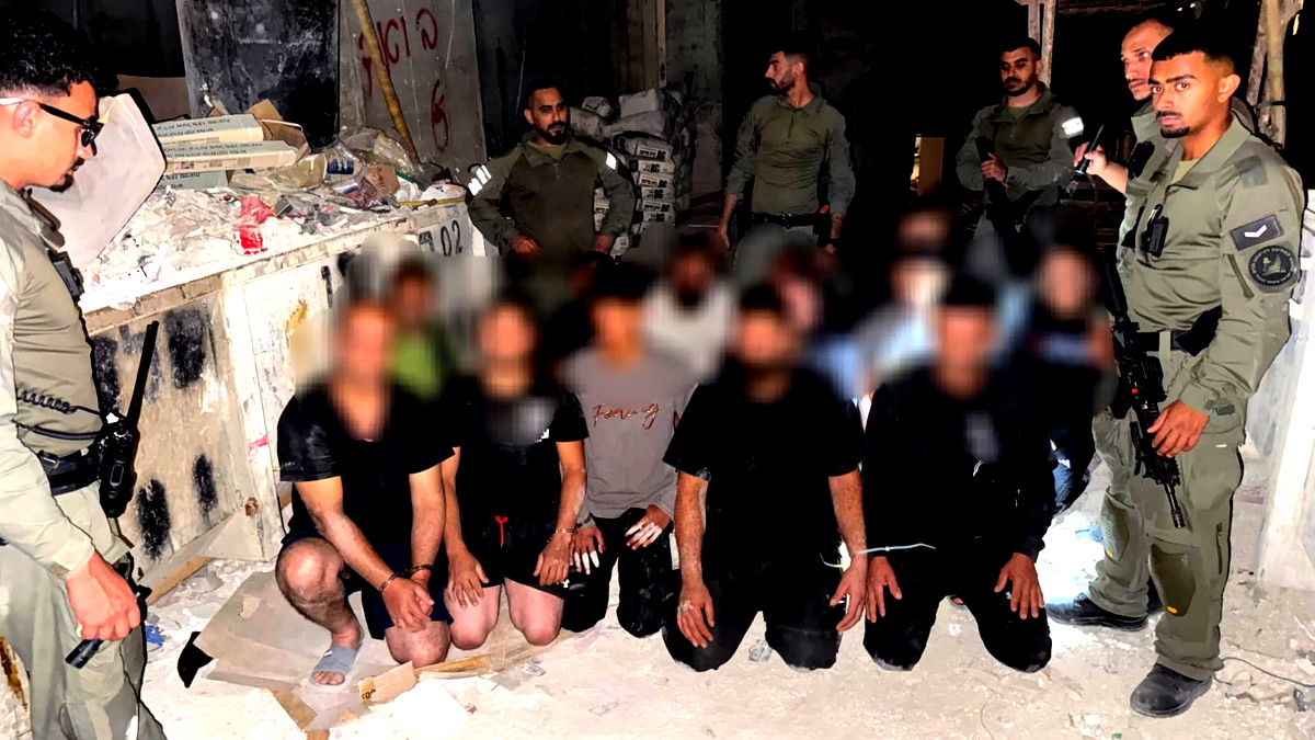 اعتقال 24 عاملًا من الضفة داخل موقع بناء في رمات هشارون