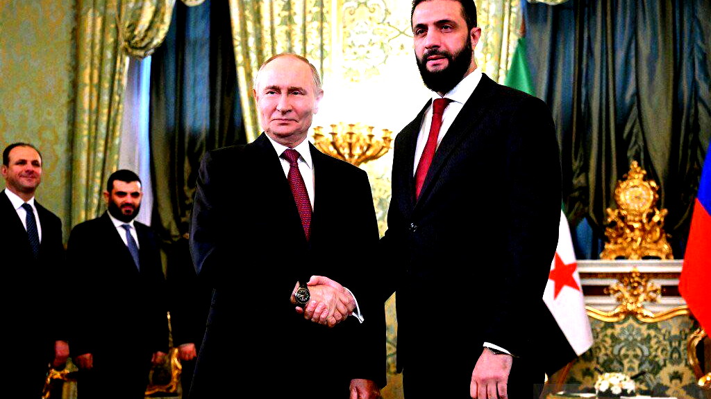 بوتين يستقبل الشرع في موسكو.. " سوريا ستلتزم بجميع الاتفاقيات السابقة مع موسكو"