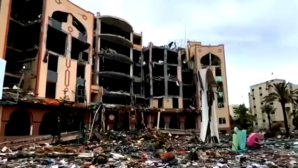 بعد حرمان طويل من التعليم.. 8 آلاف معلم يستعدون لاستئناف الدراسة بغزة