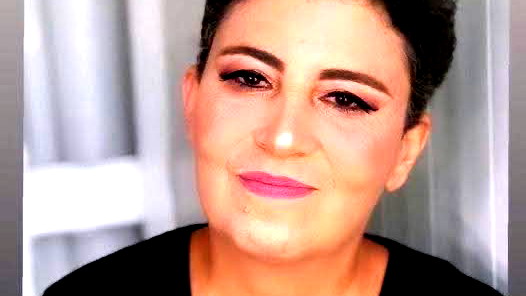 أنا ابنةُ الأرض