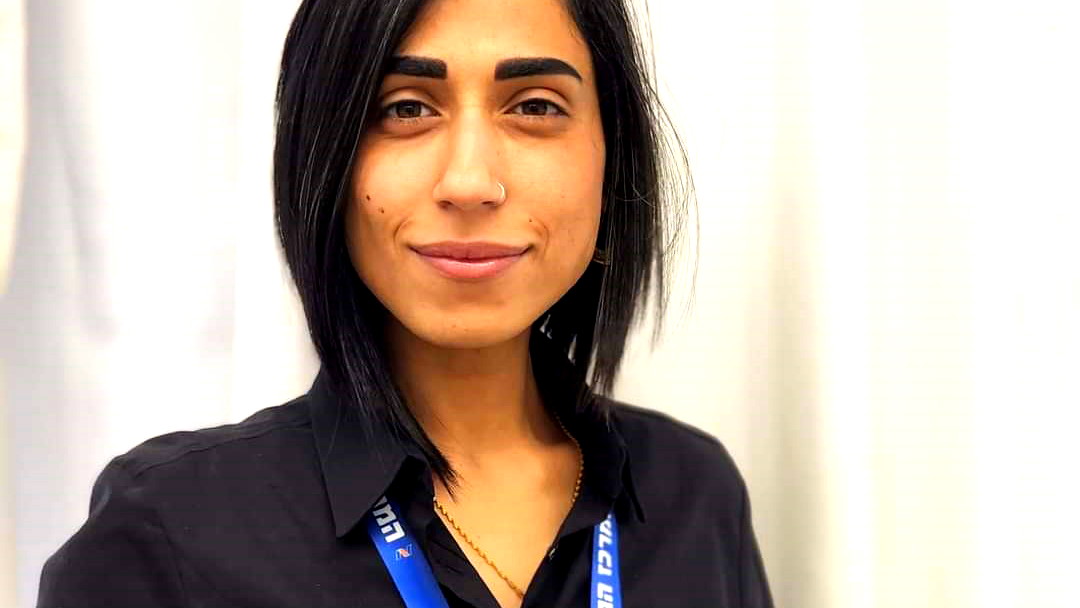 طبيبة العيون د. ديانا نجيدات من المركز الطبي زيڤ في صفد: الابحاث أظهرت انتشار ظاهرة اجهاد العين الرقمي بنسبة 63.7% لدى الأولاد