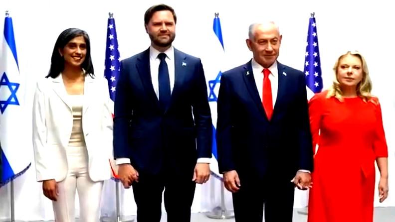 نتنياهو يستقبل في مكتبه نائب الرئيس الأمريكي: العالم بدأ يتغير بفضل الشراكة مع الولايات المتحدة