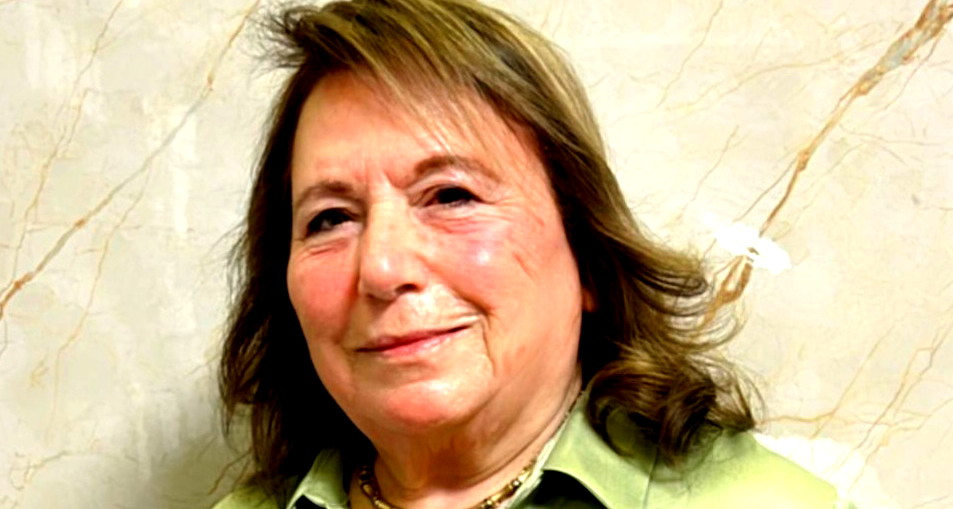   الزيت والزيتون 