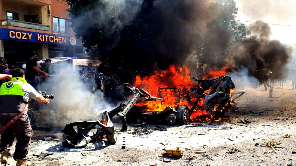 لبنان: غارة إسرائيلية على سيارة في بلدة تول قضاء النبطية تسفر عن ارتقاء رجل وزوجته