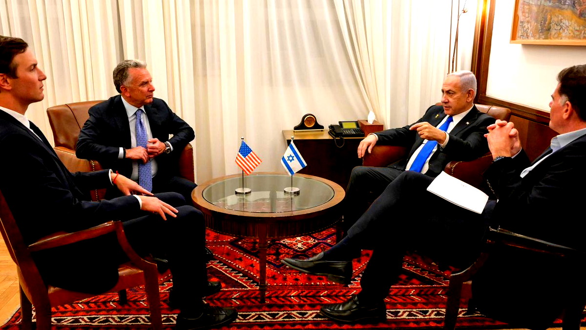 فريق مصري يدخل غزة للمساعدة في العثور على جثث الرهائن الاسرائيليين