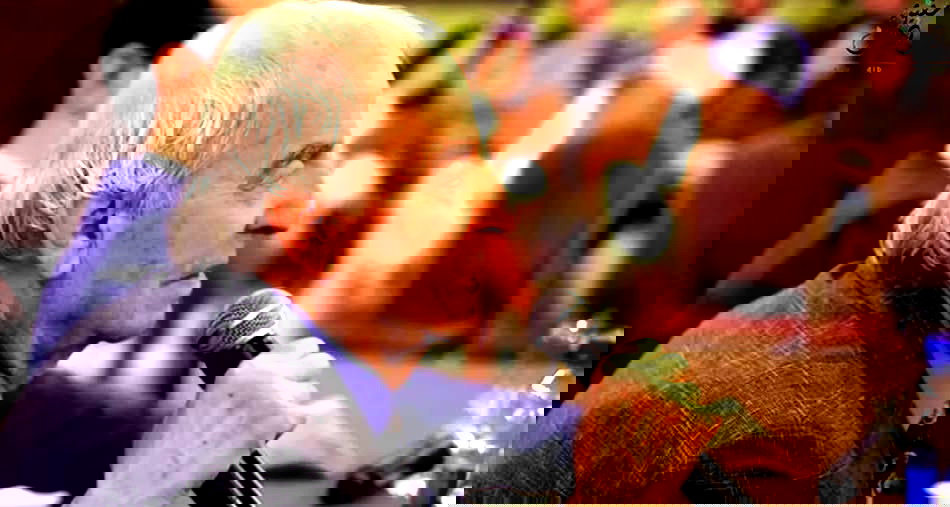 الرًّحْمَةُ لَكَ يا طَلِيعَ حَمْدان