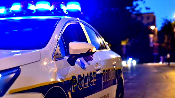 اعتقال شاب من قلنسوة بشبهة الاعتداء على موظف استقبال بمستشفى بكفارسابا