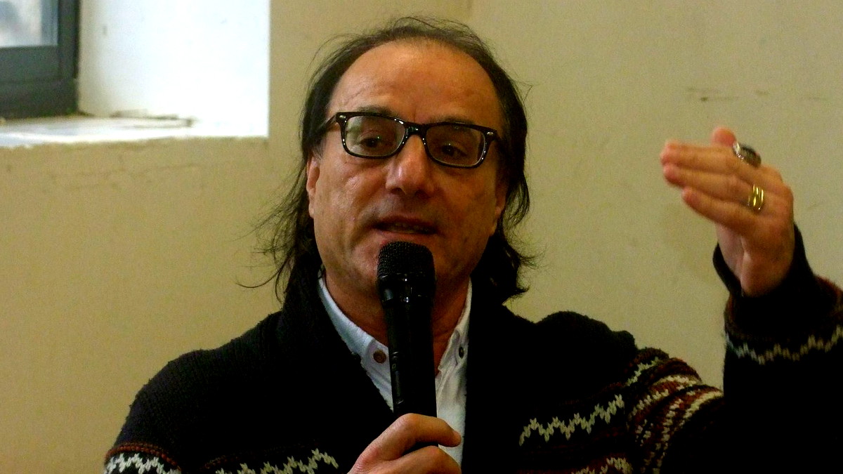 أ‌. سامي قرّه:النفاق في المجتمع العربي من إثم إلى ذكاء اجتماعي