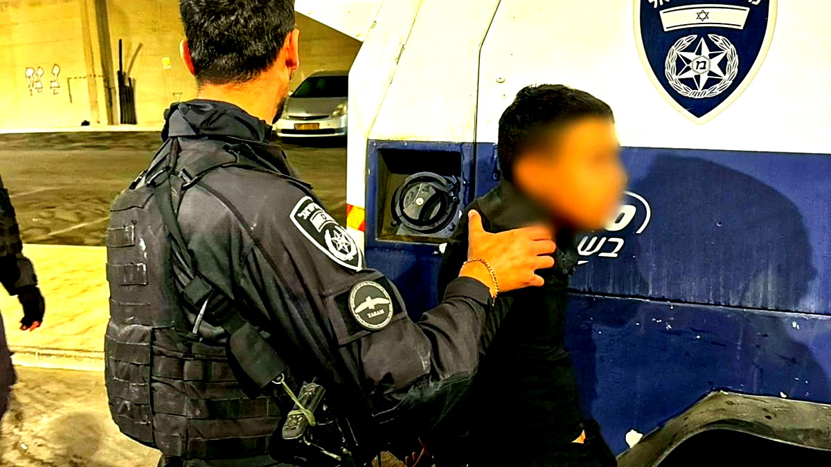 اعتقال قاصر من بيت لحم بشبهة العودة لتصنيع العبوات الناسفة بعد الإفراج عنه في صفقة تبادل 