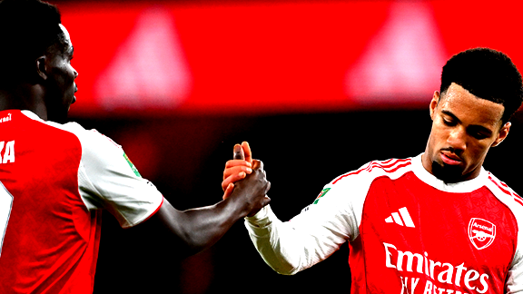 أرسنال يُقصي برايتون ويتأهل إلى ربع نهائي كأس الرابطة