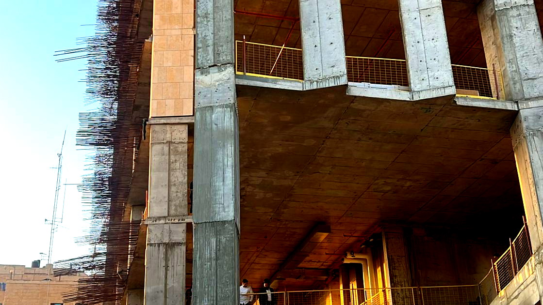 مصرع فتى 15 عاماً سقط من ارتفاع شاهق خلال تظاهرة الحريديم في القدس 