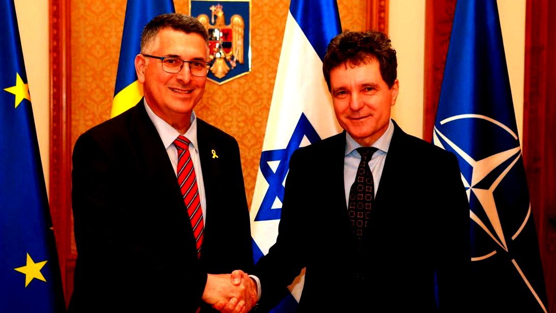 جدعون ساعر يلتقي برئيس رومانيا نيكوشور دان