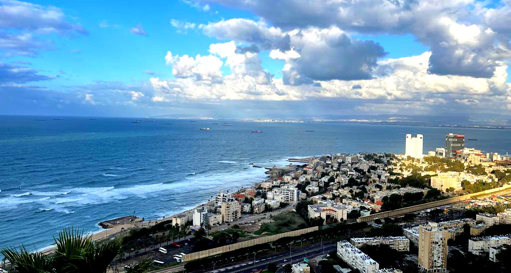 حالة الطقس: أجواء غائمة جزئيًا ويطرأ ارتفاع طفيف على درجات الحرارة 