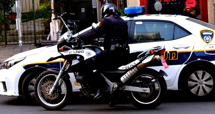 سائق من مجد الكروم يقود رغم الإيقاف مرتين خلال يومين واعتقاله بعد تقديم لائحة اتهام