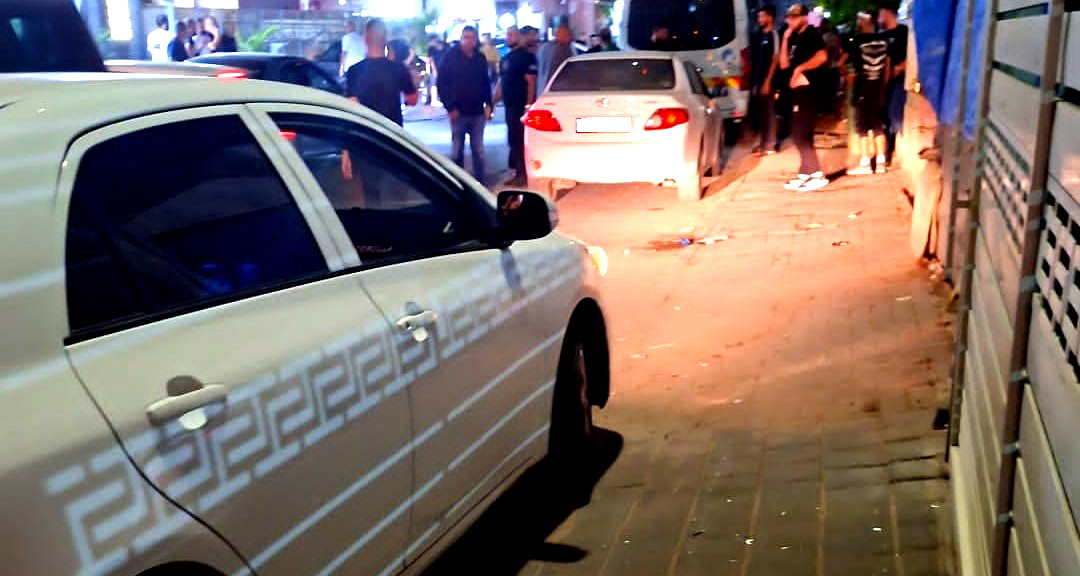 قلنسوة: إصابة شابين بجراح متفاوتة إثر تعرضهما لإطلاق نار