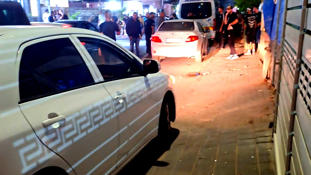 قلنسوة: إصابة شابين بجراح متفاوتة إثر تعرضهما لإطلاق نار