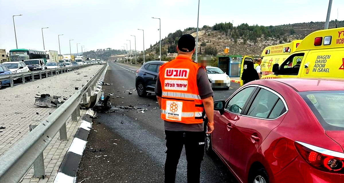 أربع إصابات إحداها خطيرة من جرّاء حادث طرق وقع على شارع 85 بالقرب من مجد الكروم