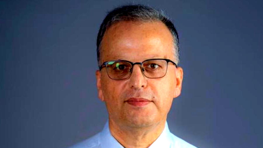 الطب، القانون، ورسالة واحدة-الدكتور يوسف عوني