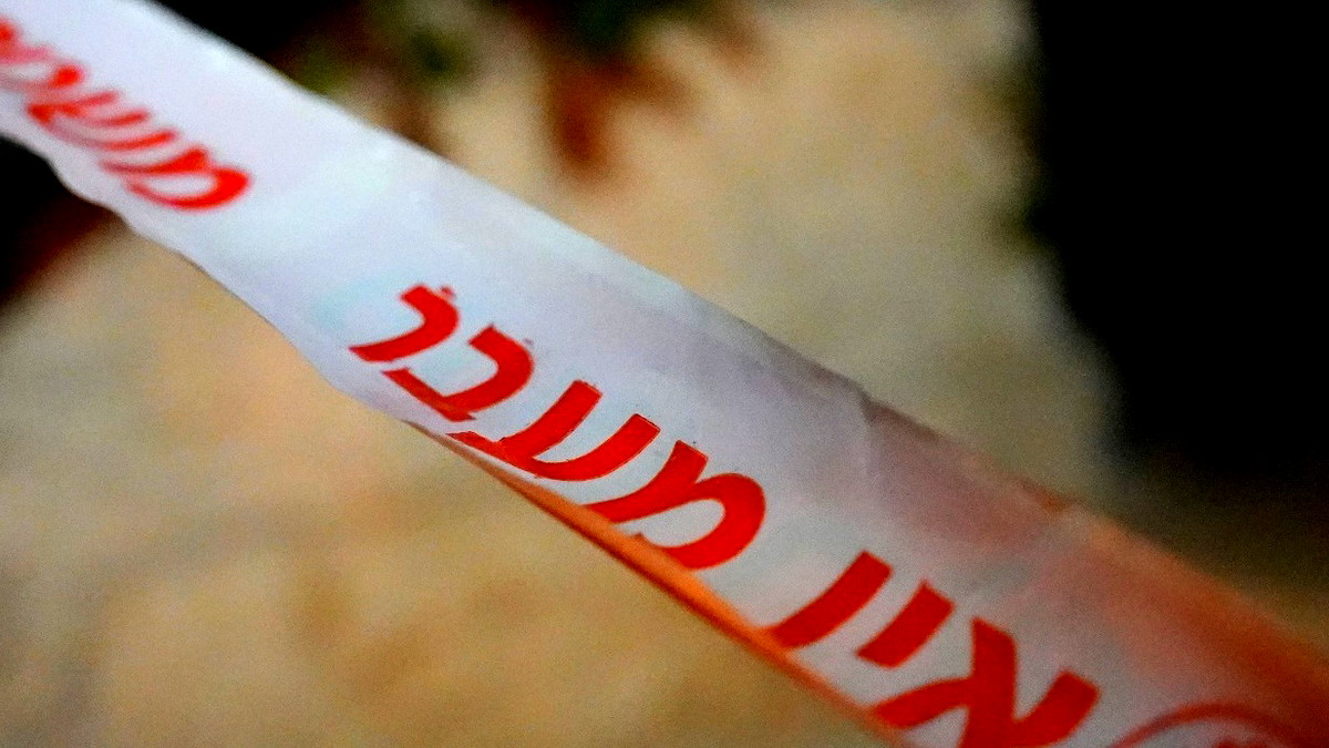 الشرطة: إلقاء قنبلة صوتية على منزل في أم الفحم دون إصابات أو أضرار