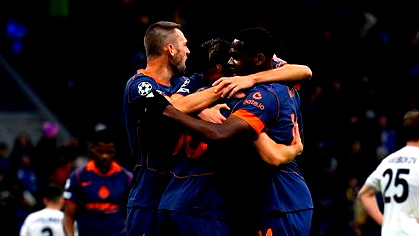  إنتر ميلان يحقق الفوز الرابع على التوالي في دوري أبطال أوروبا