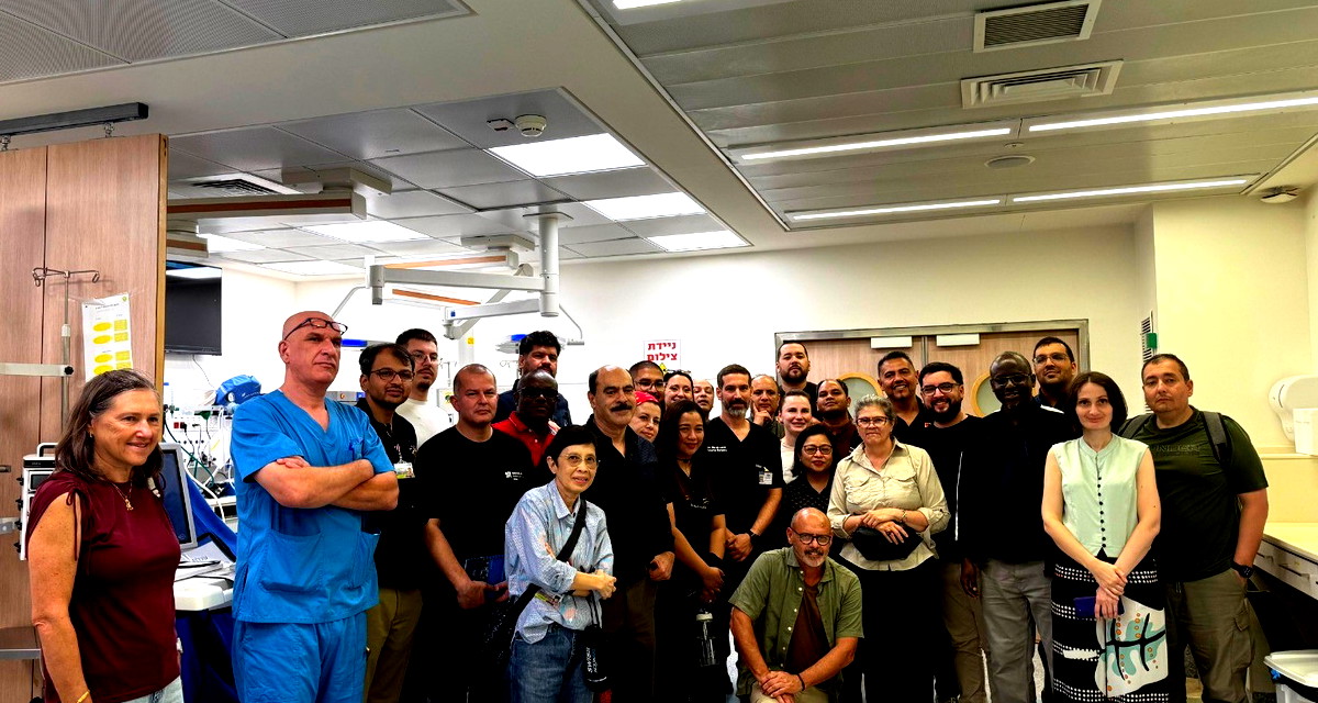 في إطار الدورة الدولية للصدمات التي ينظمها المركز الطبي رمبام: بعثة طبية دولية تزور المركز الطبي تسفون 