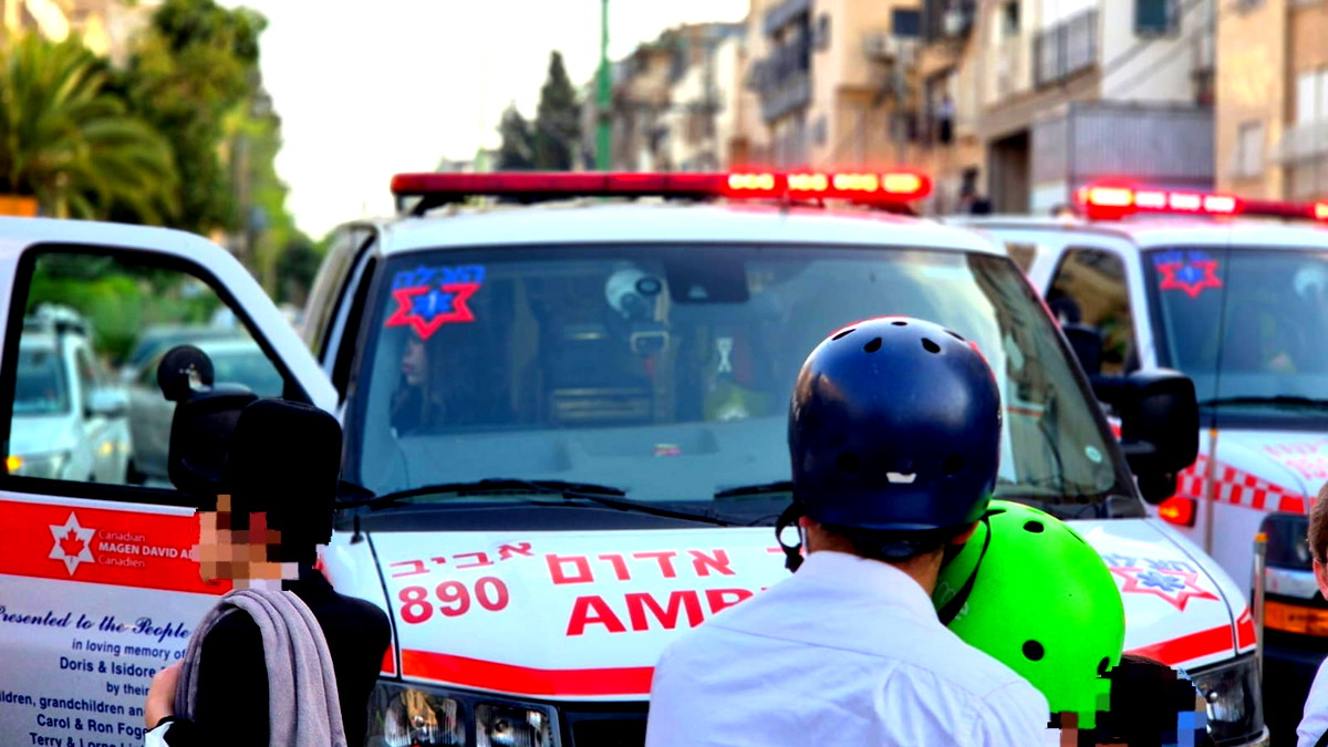 إصابة طفلة (4 سنوات) بجراح خطيرة جرّاء تعرضها لحادث دهس في بني براك