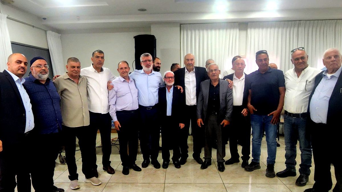 لتعزيز الوحدة والتسامح | عقد صلح عشائري بين عائلتي سليمان – نجم وحجير في الناصرة 