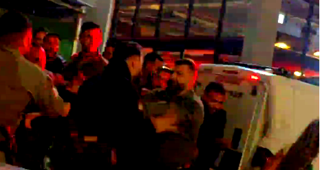 فيديو| سخنين: جماهير مكابي حيفا تعتدي على مصالح تجارية في المدينة بعد انتهاء المباراة